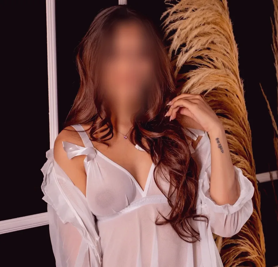 Ekaterina, 30