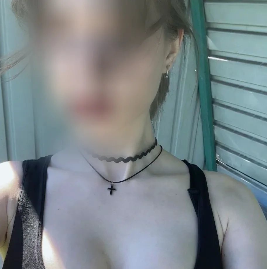 Elisa, 21