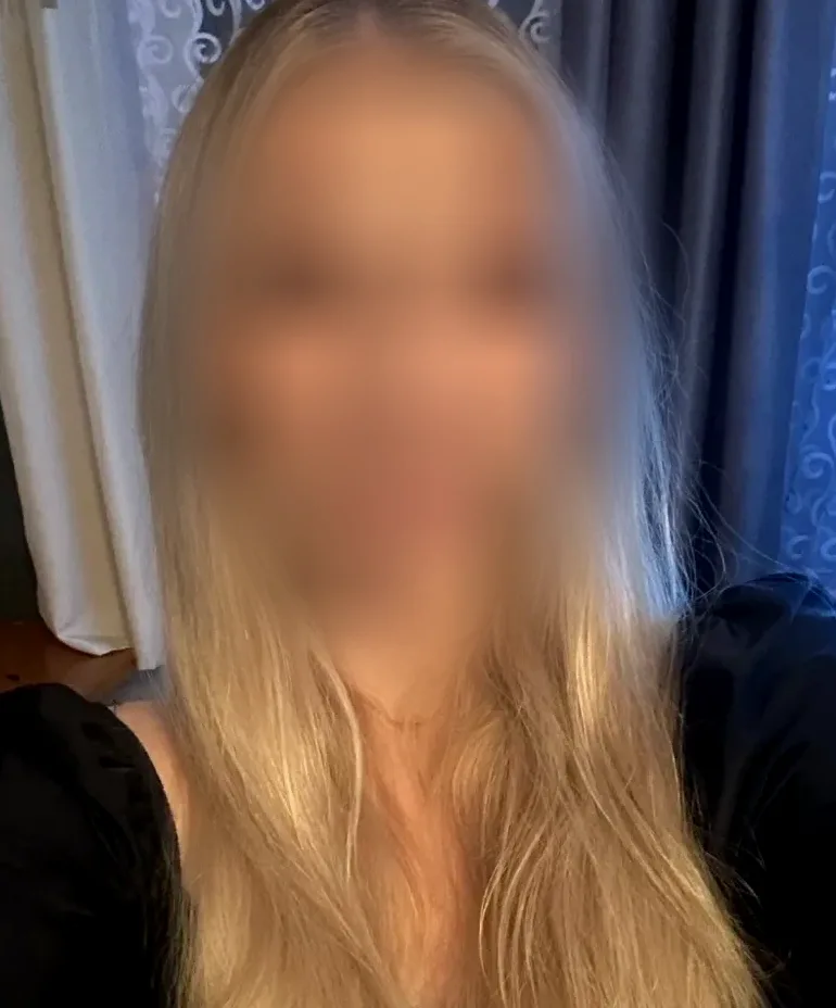 Leena, 26