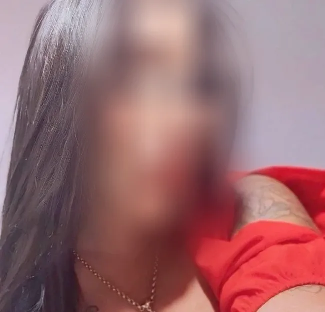 Sanni, 31