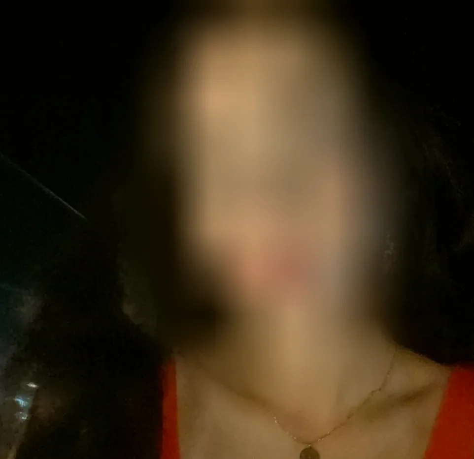 Terhi, 23